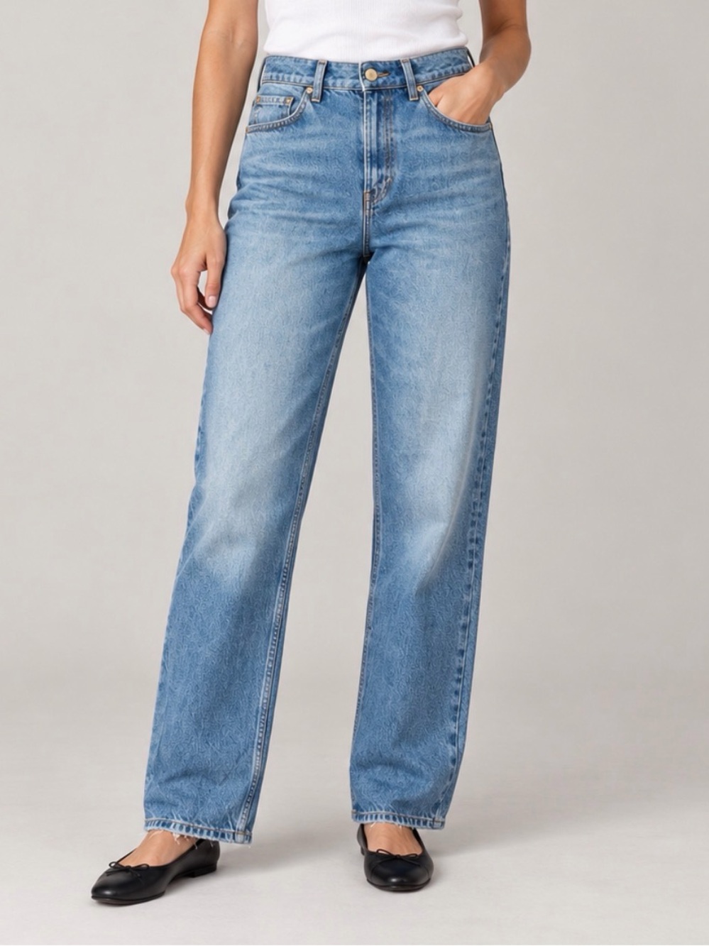 Zara Straight Leg Blue Denim Jeans Women’s Size 12